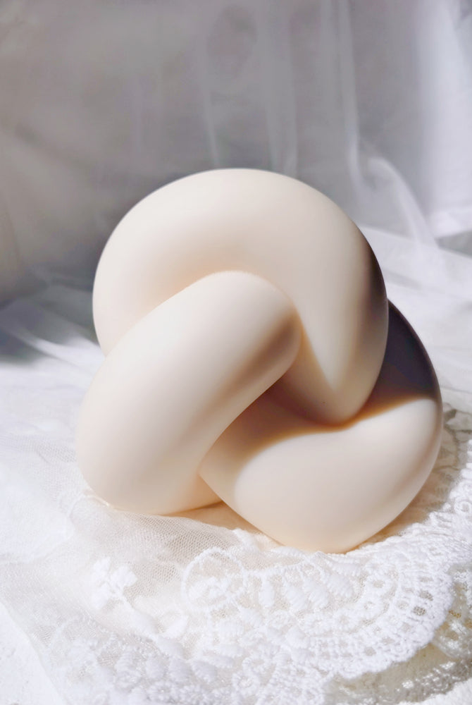 Infinity Knot Candle Mould 0 - Silicone Mould, Mold for DIY Candles. Created using candle making kit with cotton candle wicks and candle colour chips. Using soy wax for pillar candles. Sold by Myka Candles Moulds Australia