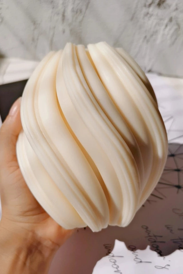 Twirl Candle Moulds 5 - Silicone Mould, Mold for DIY Candles. Created using candle making kit with cotton candle wicks and candle colour chips. Using soy wax for pillar candles. Sold by Myka Candles Moulds Australia