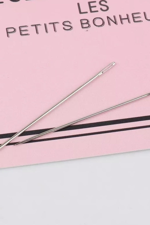 Wicking Needle 0 - Silicone Mould, Mold for DIY Candles. Created using candle making kit with cotton candle wicks and candle colour chips. Using soy wax for pillar candles. Sold by Myka Candles Moulds Australia