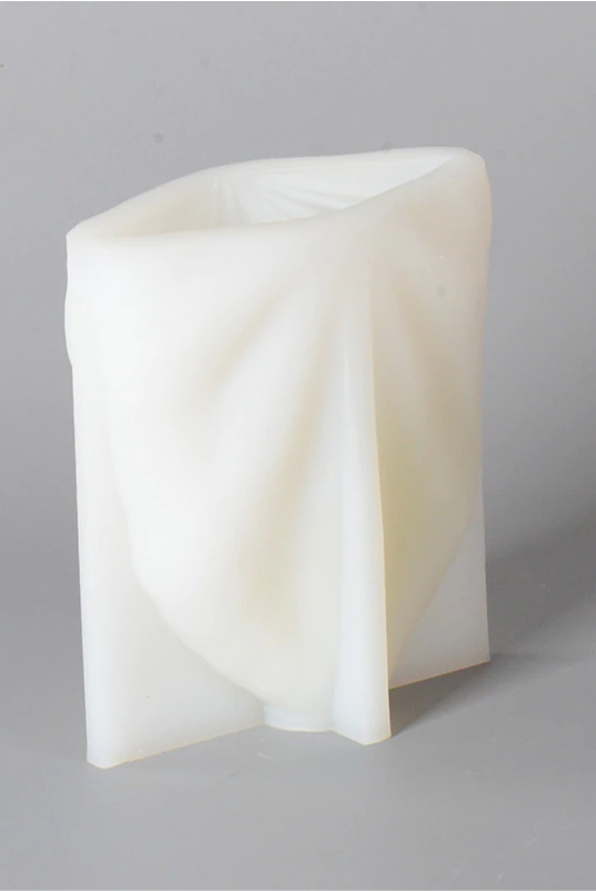 Palm Candle Mould 1 - Silicone Mould, Mold for DIY Candles. Created using candle making kit with cotton candle wicks and candle colour chips. Using soy wax for pillar candles. Sold by Myka Candles Moulds Australia