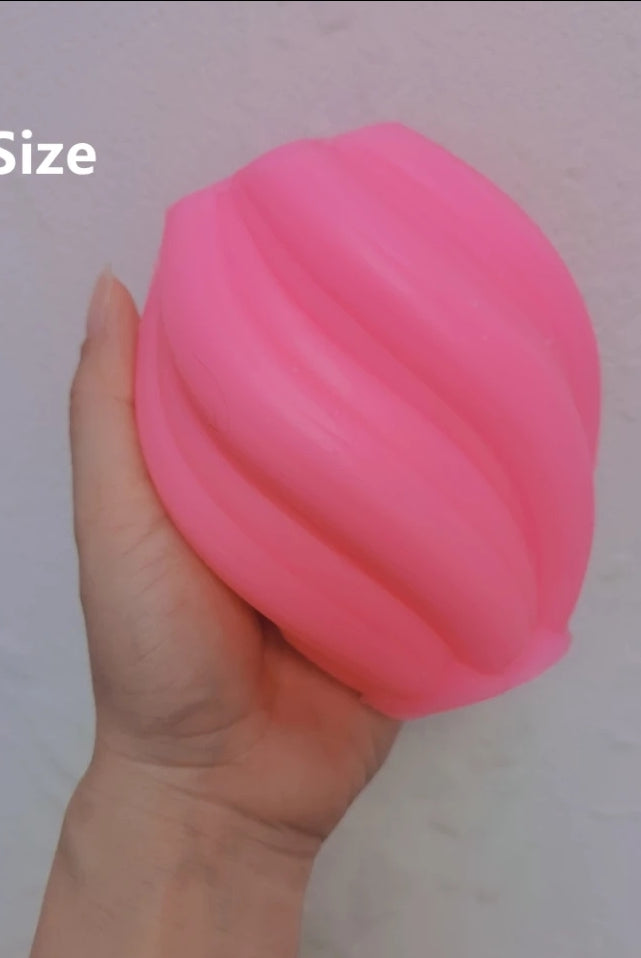 Twirl Candle Moulds 9 - Silicone Mould, Mold for DIY Candles. Created using candle making kit with cotton candle wicks and candle colour chips. Using soy wax for pillar candles. Sold by Myka Candles Moulds Australia