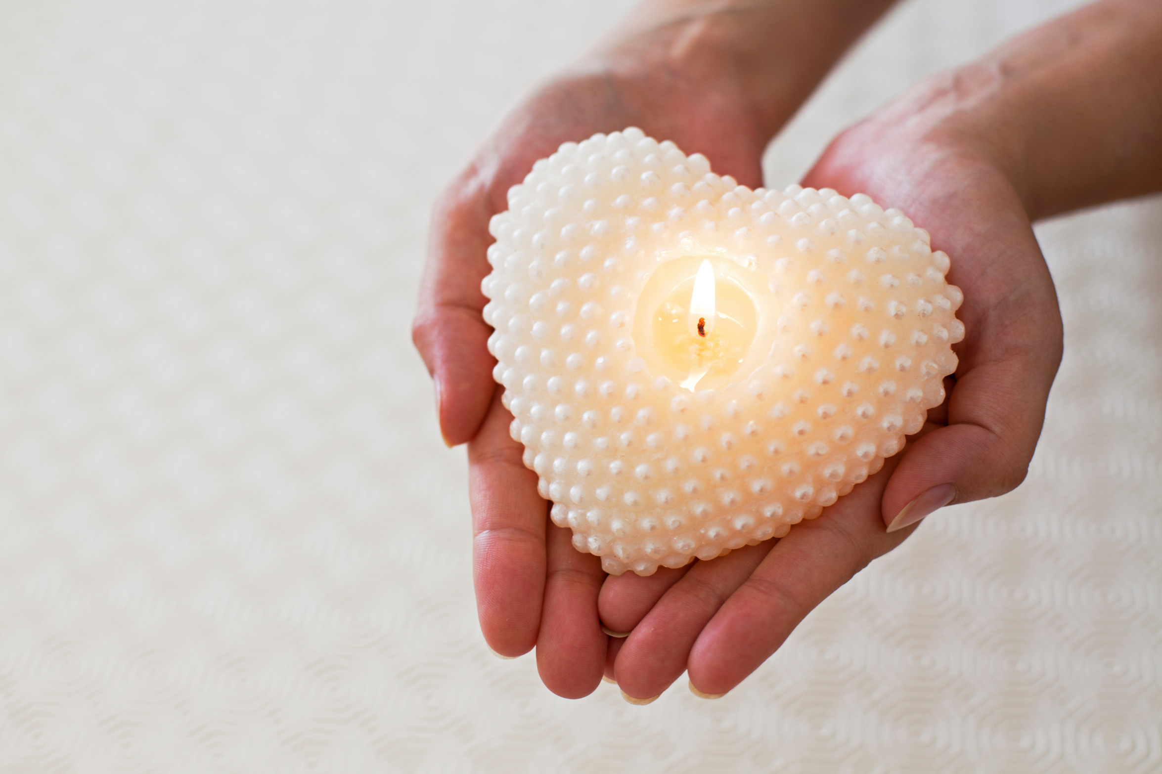 Pearl Love Heart Silicone Candle Mould