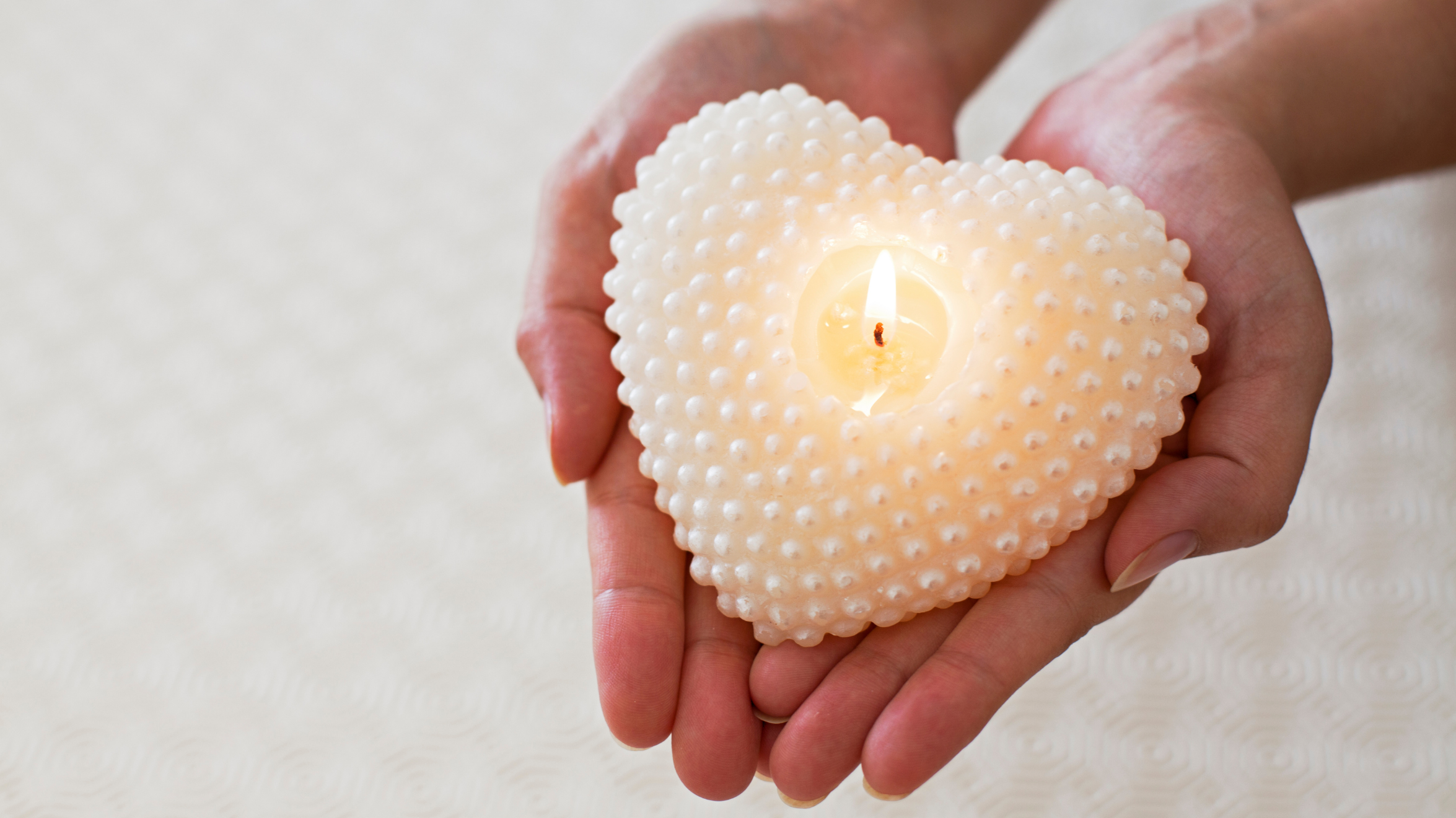 Pearl Love Heart Silicone Candle Mould