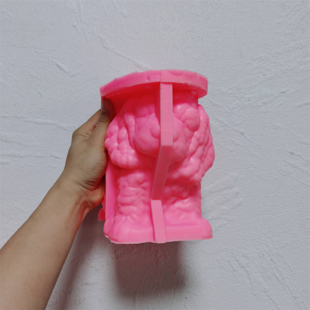 Crafting with the Cocker Spaniel Puppy Candle Mould silicone candle mould by MYKA Candles and Moulds, also used for soap, resin, and cake moulds.