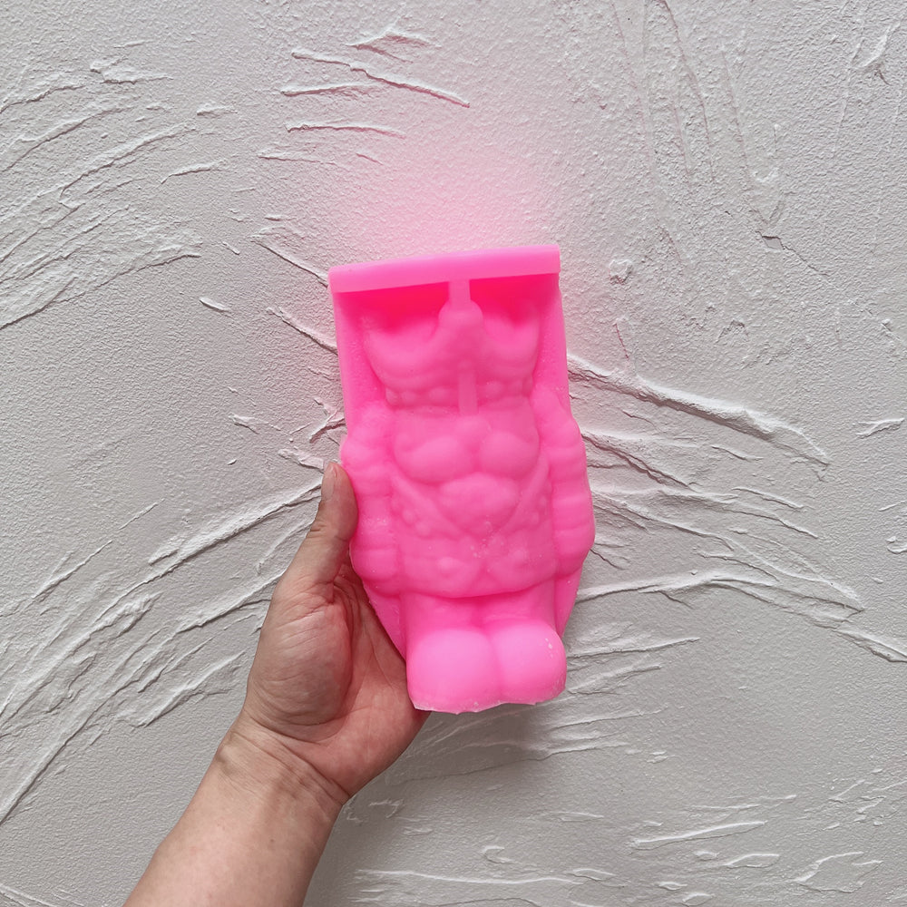 A high-performance Crowned Nutcracker Silicone Candle Mould silicone candle mold from MYKA Candles and Moulds for resin art and professional baking mould use.