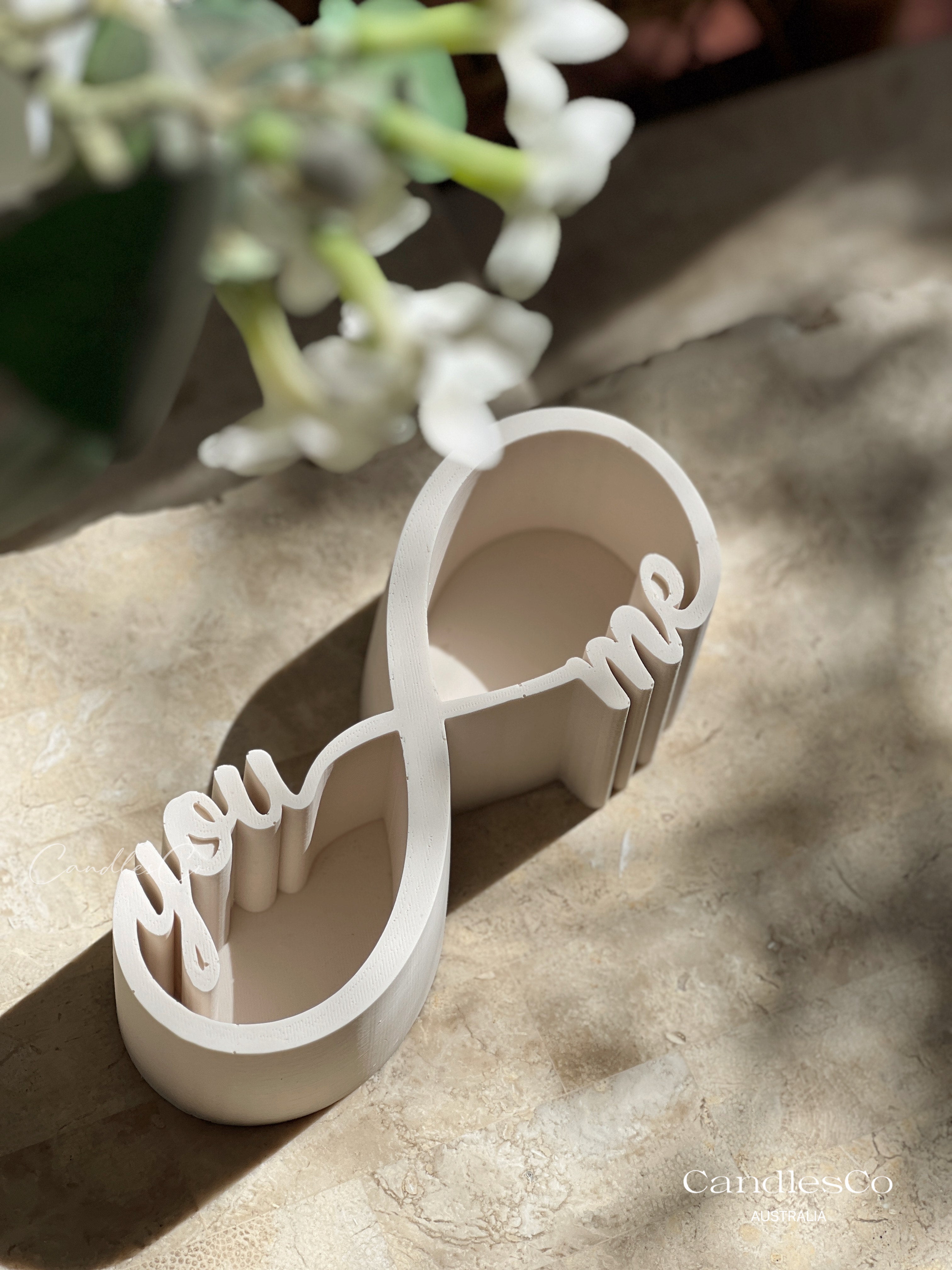 Professional Infinity Vessel Mould silicone candle mould by MYKA Candles and Moulds, also used for succulent planters and resin moulds.