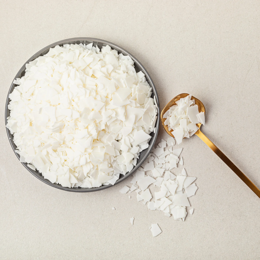 Showcasing the Myka Soy Pillar Wax Blend Candle Mould silicone candle mould by MYKA Candles and Moulds for creative baking moulds and candle making.