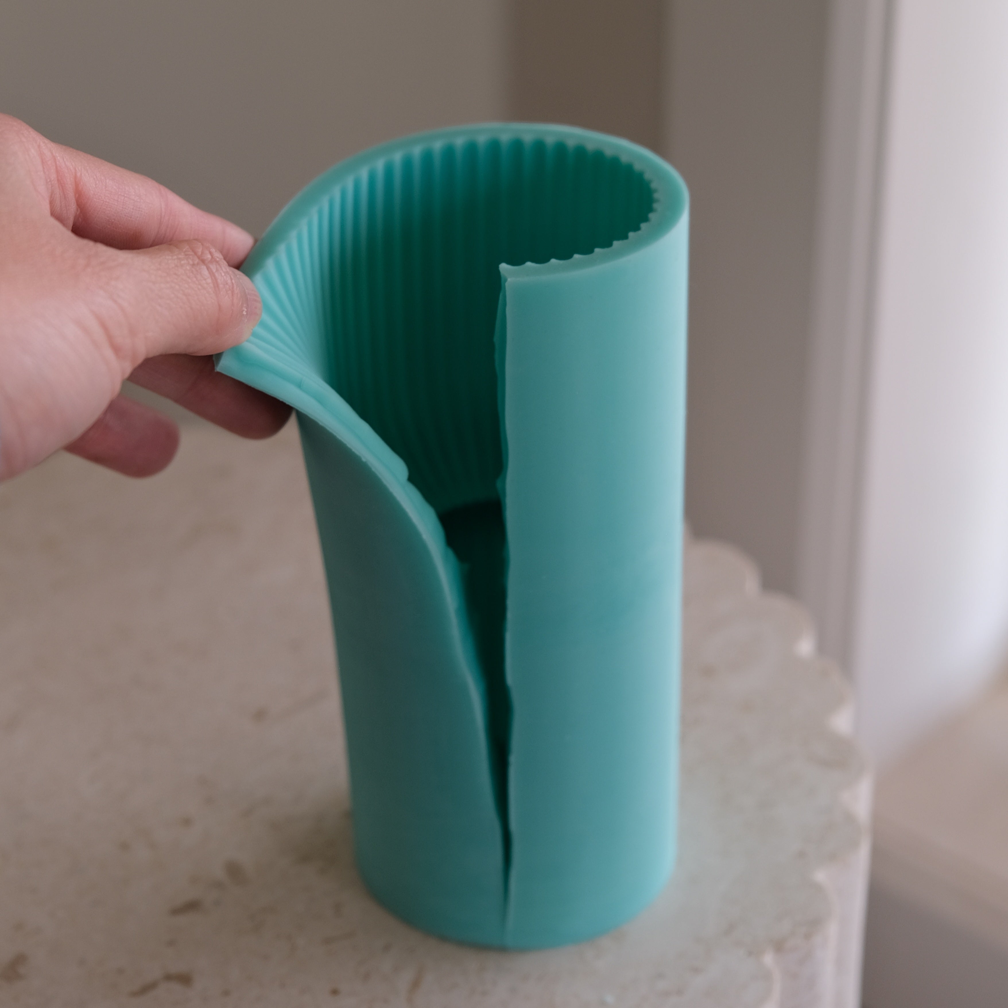 A high-performance Ribbed Hourglass Candle Moulds silicone candle mold from MYKA Candles and Moulds for resin art and professional baking mould use.