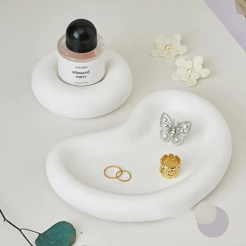 Trinket Dish Candle Mould 3 - Silicone Mould, Mold for DIY Candles. Created using candle making kit with cotton candle wicks and candle colour chips. Using soy wax for pillar candles. Sold by Myka Candles Moulds Australia
