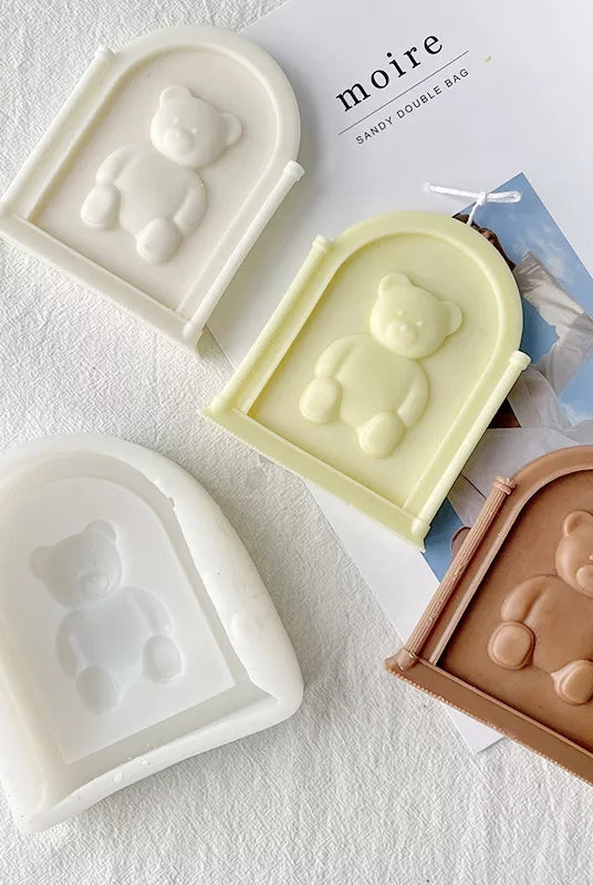 Arch Bear Candle Mould 3 - Silicone Mould, Mold for DIY Candles. Created using candle making kit with cotton candle wicks and candle colour chips. Using soy wax for pillar candles. Sold by Myka Candles Moulds Australia