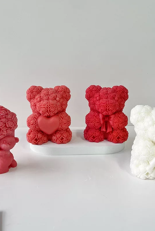 Valentine's Bear Candle Moulds 2 - Silicone Mould, Mold for DIY Candles. Created using candle making kit with cotton candle wicks and candle colour chips. Using soy wax for pillar candles. Sold by Myka Candles Moulds Australia