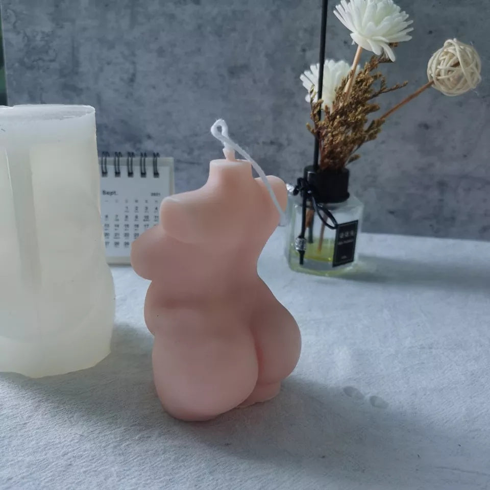 Third Trimester Mama Candle Mould 2 - Silicone Mould, Mold for DIY Candles. Created using candle making kit with cotton candle wicks and candle colour chips. Using soy wax for pillar candles. Sold by Myka Candles Moulds Australia