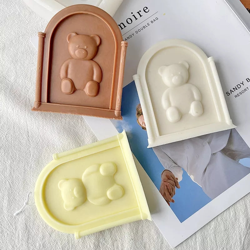 Arch Bear Candle Mould 1 - Silicone Mould, Mold for DIY Candles. Created using candle making kit with cotton candle wicks and candle colour chips. Using soy wax for pillar candles. Sold by Myka Candles Moulds Australia