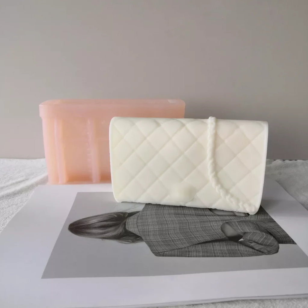 Chain Coco Handbag Candle Mould 2 - Silicone Mould, Mold for DIY Candles. Created using candle making kit with cotton candle wicks and candle colour chips. Using soy wax for pillar candles. Sold by Myka Candles Moulds Australia