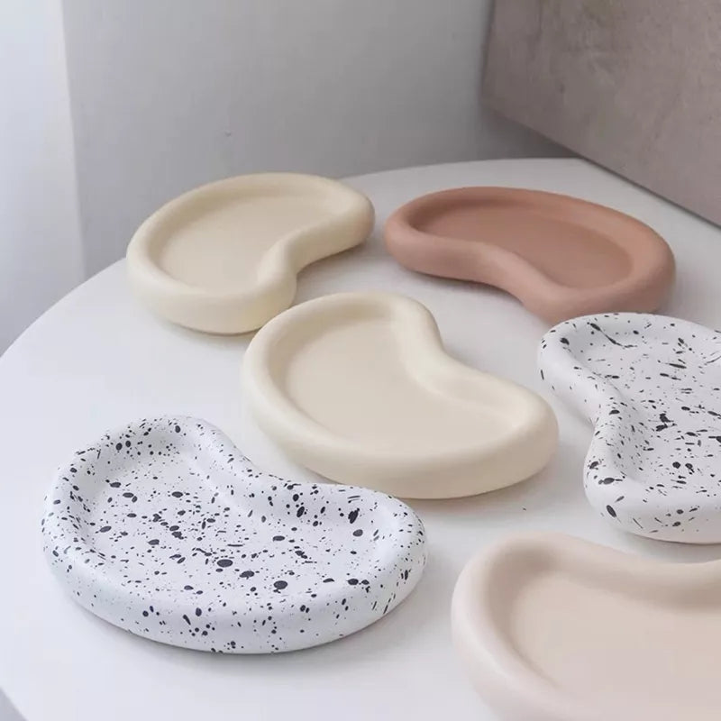 Trinket Dish Candle Mould 5 - Silicone Mould, Mold for DIY Candles. Created using candle making kit with cotton candle wicks and candle colour chips. Using soy wax for pillar candles. Sold by Myka Candles Moulds Australia
